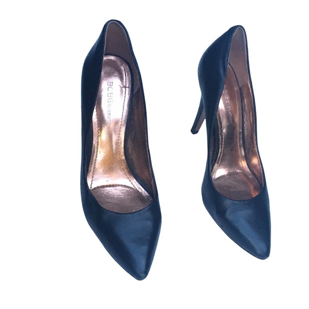 BCBG Cielo Leather Pumps 6